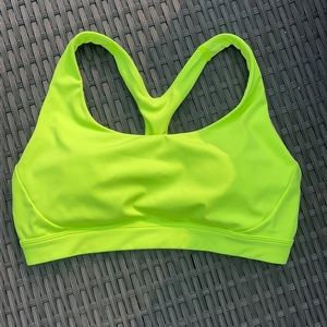 Athleta Ultimate bra size Medium A-C